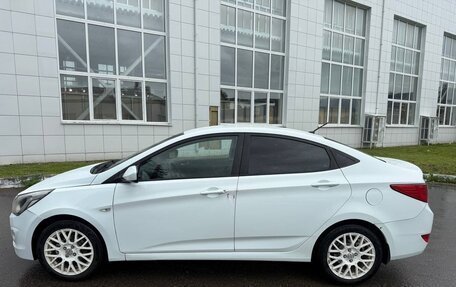 Hyundai Solaris II рестайлинг, 2014 год, 700 000 рублей, 4 фотография