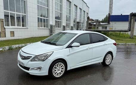 Hyundai Solaris II рестайлинг, 2014 год, 700 000 рублей, 6 фотография