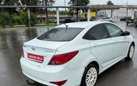 Hyundai Solaris II рестайлинг, 2014 год, 700 000 рублей, 7 фотография