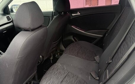 Hyundai Solaris II рестайлинг, 2014 год, 700 000 рублей, 15 фотография