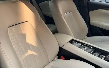 Mazda 6, 2019 год, 3 000 000 рублей, 5 фотография