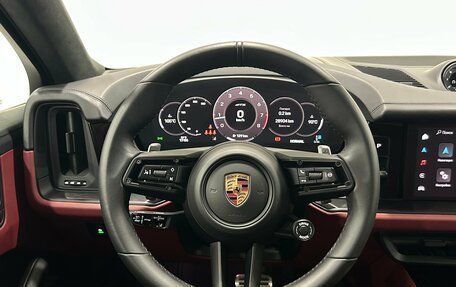 Porsche Cayenne III, 2024 год, 17 490 000 рублей, 12 фотография