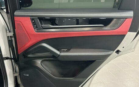 Porsche Cayenne III, 2024 год, 17 490 000 рублей, 30 фотография