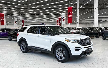 Ford Explorer VI, 2022 год, 4 379 000 рублей, 2 фотография