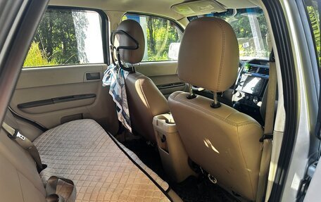 Ford Escape II, 2010 год, 670 000 рублей, 7 фотография