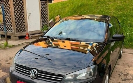 Volkswagen Polo VI (EU Market), 2013 год, 730 000 рублей, 1 фотография