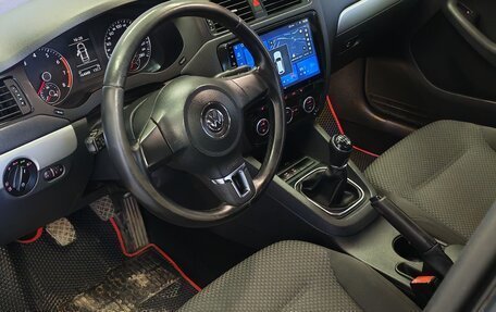 Volkswagen Jetta VI, 2012 год, 1 050 000 рублей, 12 фотография