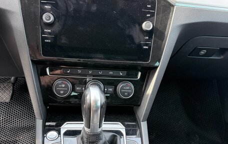 Volkswagen Passat B8 рестайлинг, 2019 год, 1 936 000 рублей, 10 фотография