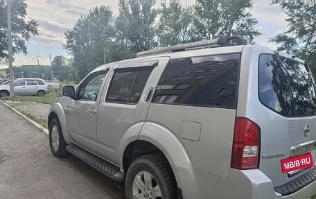 Nissan Pathfinder, 2007 год, 700 000 рублей, 3 фотография