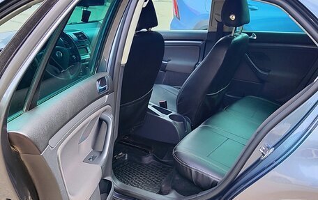 Volkswagen Jetta VI, 2006 год, 400 000 рублей, 10 фотография