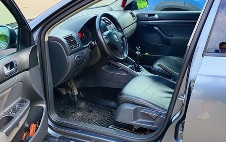 Volkswagen Jetta VI, 2006 год, 400 000 рублей, 9 фотография