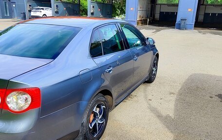 Volkswagen Jetta VI, 2006 год, 400 000 рублей, 6 фотография