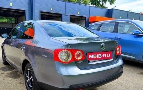 Volkswagen Jetta VI, 2006 год, 400 000 рублей, 4 фотография
