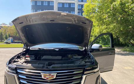 Cadillac Escalade V, 2021 год, 10 500 000 рублей, 3 фотография