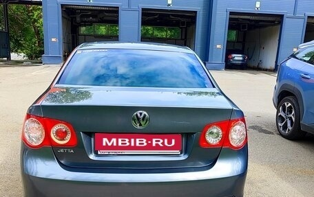 Volkswagen Jetta VI, 2006 год, 400 000 рублей, 5 фотография