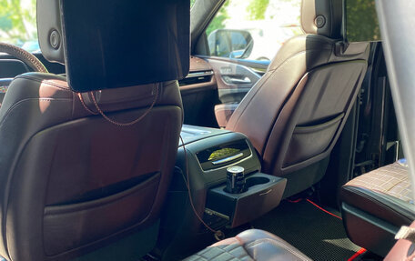 Cadillac Escalade V, 2021 год, 10 500 000 рублей, 29 фотография