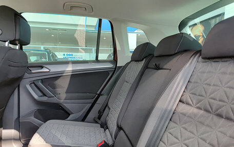 Volkswagen Tiguan II, 2021 год, 3 421 000 рублей, 15 фотография