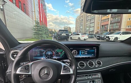 Mercedes-Benz E-Класс, 2018 год, 3 600 000 рублей, 7 фотография