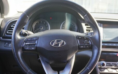 Hyundai Elantra VI рестайлинг, 2019 год, 1 400 000 рублей, 14 фотография