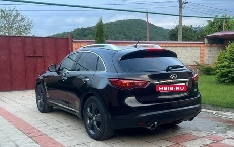 Infiniti FX II, 2010 год, 1 390 000 рублей, 6 фотография