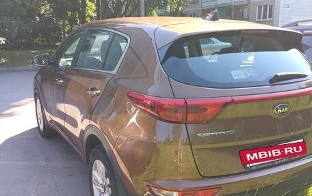 KIA Sportage IV рестайлинг, 2017 год, 2 050 000 рублей, 3 фотография
