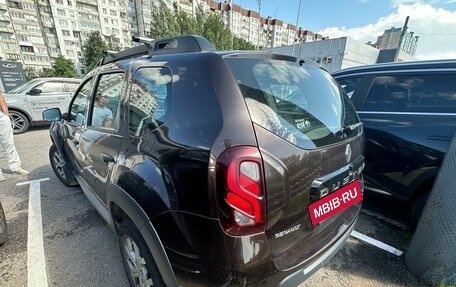 Renault Duster I рестайлинг, 2017 год, 909 000 рублей, 4 фотография