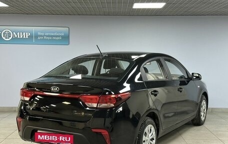 KIA Rio IV, 2018 год, 1 050 000 рублей, 5 фотография