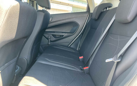 Ford Fiesta, 2016 год, 947 000 рублей, 11 фотография
