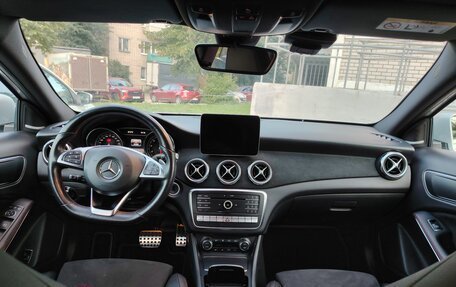 Mercedes-Benz GLA, 2018 год, 2 800 000 рублей, 9 фотография