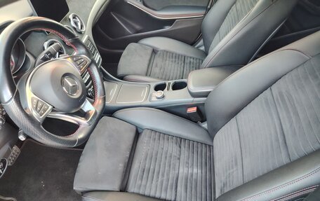 Mercedes-Benz GLA, 2018 год, 2 800 000 рублей, 12 фотография