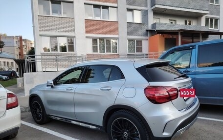 Mercedes-Benz GLA, 2018 год, 2 800 000 рублей, 3 фотография