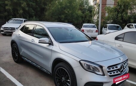 Mercedes-Benz GLA, 2018 год, 2 800 000 рублей, 20 фотография