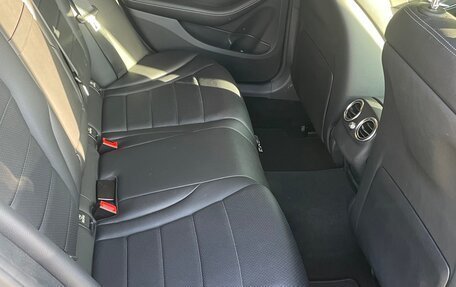 Mercedes-Benz C-Класс, 2015 год, 2 300 000 рублей, 13 фотография