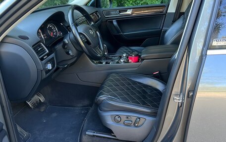 Volkswagen Touareg III, 2017 год, 3 999 999 рублей, 6 фотография