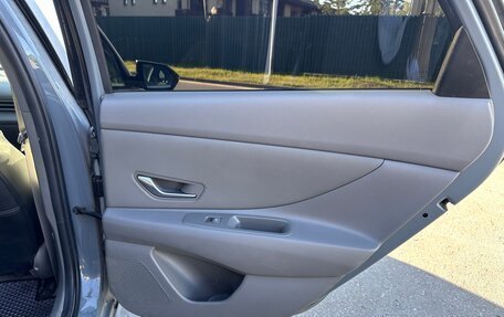 Hyundai Elantra, 2022 год, 1 650 000 рублей, 13 фотография