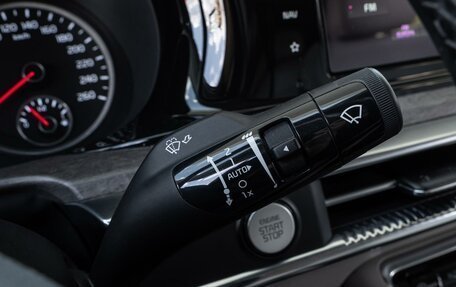KIA K5, 2020 год, 2 800 000 рублей, 24 фотография