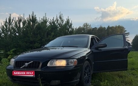 Volvo S60 III, 2004 год, 450 000 рублей, 1 фотография