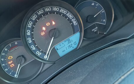 Toyota Corolla, 2013 год, 1 220 000 рублей, 4 фотография