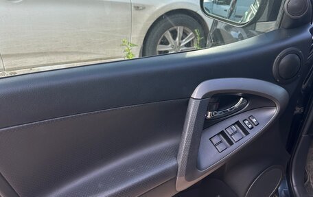 Toyota RAV4, 2011 год, 1 400 000 рублей, 6 фотография