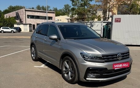 Volkswagen Tiguan II, 2019 год, 3 500 000 рублей, 4 фотография