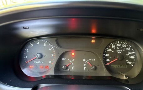 KIA Sportage IV рестайлинг, 2005 год, 250 000 рублей, 10 фотография