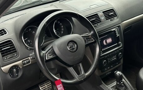 Skoda Yeti I рестайлинг, 2015 год, 1 099 000 рублей, 7 фотография