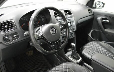 Volkswagen Polo VI (EU Market), 2018 год, 699 000 рублей, 9 фотография