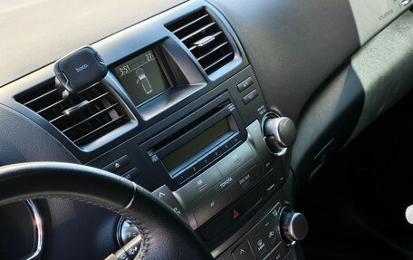 Toyota Highlander III, 2013 год, 2 300 000 рублей, 12 фотография