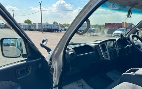 Nissan Caravan IV, 2008 год, 1 299 000 рублей, 12 фотография