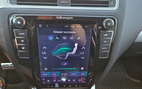 Volkswagen Jetta VI, 2017 год, 1 300 000 рублей, 34 фотография