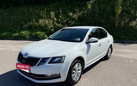 Skoda Octavia, 2018 год, 1 700 000 рублей, 2 фотография