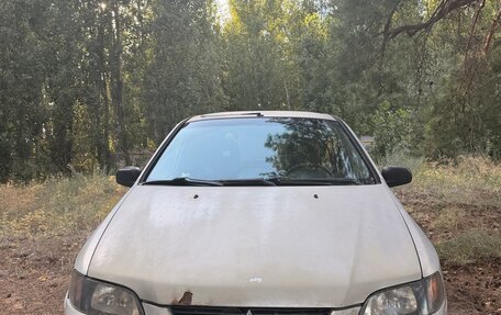Mitsubishi Space Star I рестайлинг, 2003 год, 150 000 рублей, 3 фотография