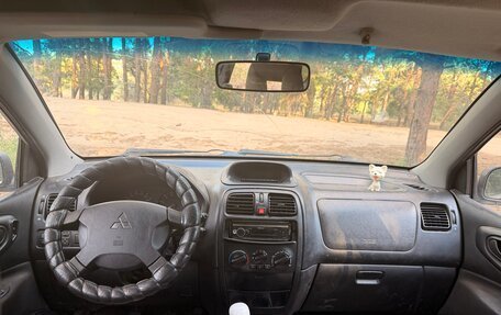 Mitsubishi Space Star I рестайлинг, 2003 год, 150 000 рублей, 8 фотография