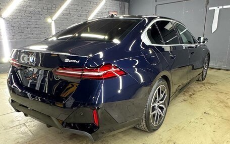 BMW 5 серия, 2024 год, 7 000 000 рублей, 3 фотография